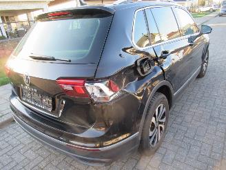 Volkswagen Tiguan 1.5TSI 150ps DSG Aut.Climatronic Navi Camera StoelVerwarming..... picture 9
