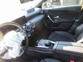 Mercedes A-klasse A 220d 4Matic Aut. AMG-LINE NightPack Pano Navi ...... picture 17