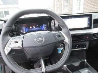 Opel Frontera 1.2T 136 eDTC Aut. 18980km!!  MildHybrid Climat Navi Camera Stoel/Stuur-Verwarming ...... picture 20