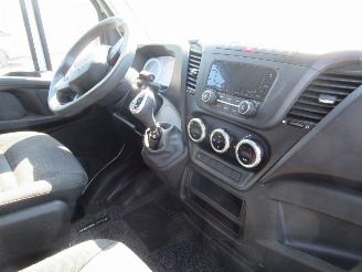 Iveco Daily 35S16 KOFFER 3.0D Aut.Climatronic CruiseControl Dhollandia-Lift.... picture 32