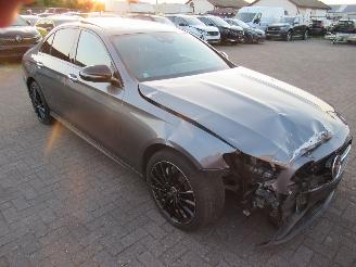 Mercedes E-klasse E200 d Aut. 79.000km!!  AMG-LINE Leder Navi 360Cam Pano Burmester-Sound.... picture 11