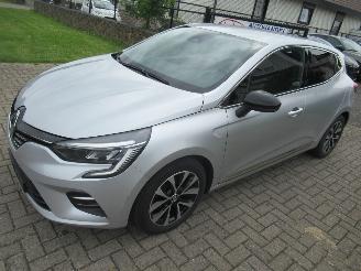 Coche accidentado Renault Clio Tce 90 Techno  Climatronic HalfLeer Navi Camera AmbientLight 2023/1