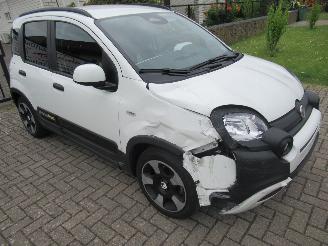 Fiat Panda PANDINA (cross) 1.0 Hybrid  Airco CruiseControl Line Assist Parktronic Navi-Android of Carplay picture 8