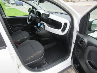 Fiat Panda PANDINA (cross) 1.0 Hybrid  Airco CruiseControl Line Assist Parktronic Navi-Android of Carplay picture 17