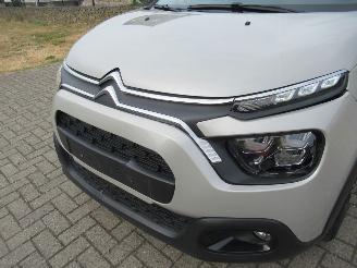Citroën C3 1.2 PureTech Start&Stop 27.700km!! Airco-Aut Navi HalfLeer Keyless-Start Parktronic CruiseControl picture 4