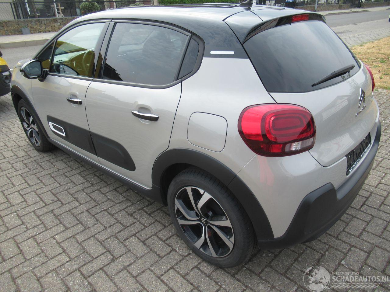 Citroën C3 1.2 PureTech Start&Stop 27.700km!! Airco-Aut Navi HalfLeer Keyless-Start Parktronic CruiseControl