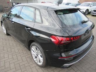 Audi A3 Sportback 2.0TDI Climatronic Navi Sonos-Sound StoelVerwarming Front Assist.... picture 8