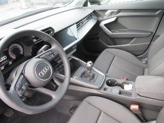 Audi A3 Sportback 2.0TDI Climatronic Navi Sonos-Sound StoelVerwarming Front Assist.... picture 15