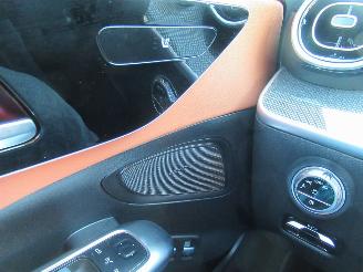 Mercedes C-klasse C 300e Aut PluginHybrid  AMG-LINE Nightpack LuchtVering Leer Navi Camera StoelVerwarming.... picture 23