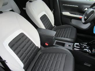 Citroën C3 Aircross 1.2 mHybrid 136pk Aut. Airco-Aut Navi Camera HalfLeer ..... picture 17