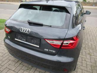 Auto incidentate Audi A1 25TFSi SportBack 29.274km!! VirtualCockpit Airco FrontAssist CruiseControl Pdc Android-Auto Navi-Voorbereid 2023/12