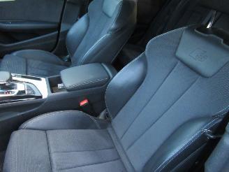 Audi A4 Avant 2.0TDI S Tronic Aut. S-LINE HalfLeer Navi Trekhaak-Klapbaar..... picture 17