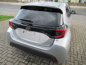 Toyota Yaris 1.5i-VVTi  Airco Camera CruiseControl Pdc Navi>android Auto/Carplay picture 7