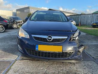 Opel Astra Sport Tourer 1.4 Edition picture 13