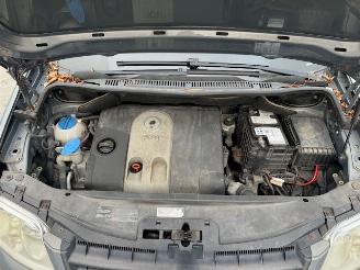 Volkswagen Touran 1.6 16v FSI Athene 7 persoons picture 18