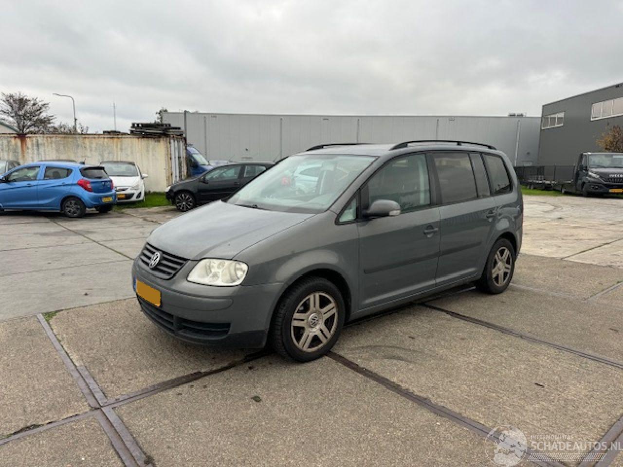 Volkswagen Touran 1.6 16v FSI Athene 7 persoons