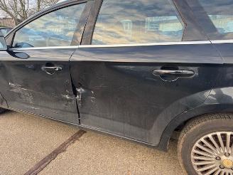 Ford Mondeo 2.0 16v Wagon Limited picture 13