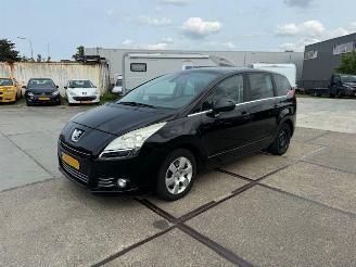 Schadeauto Peugeot 5008 1.6 THP ST 7 pers. 2011/1