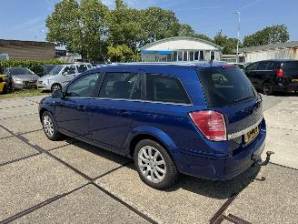 Opel Astra 1.4 Wagon picture 4