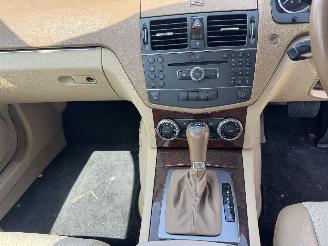 Mercedes C-klasse 200K sedan picture 9