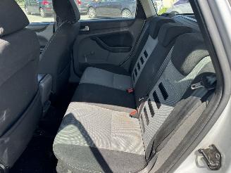 Ford Focus 1.6 Comfort Wagon picture 11