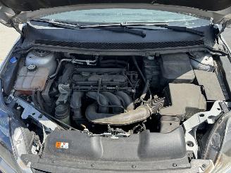 Ford Focus 1.6 Comfort Wagon picture 12
