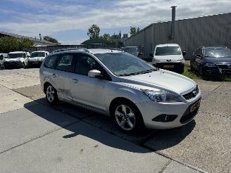 Ford Focus 1.6 Comfort Wagon picture 2
