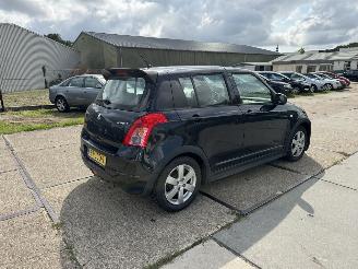 Suzuki Swift 1.3 Comfort picture 3