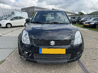 Suzuki Swift 1.3 Comfort picture 10