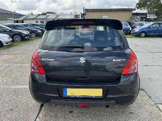 Suzuki Swift 1.3 Comfort picture 11