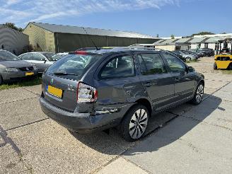 Skoda Octavia 1.8 TSI Elegance picture 3