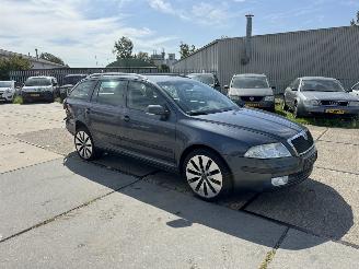 Skoda Octavia 1.8 TSI Elegance picture 2