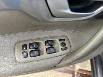 Volvo V-70 2.5 D5 picture 6