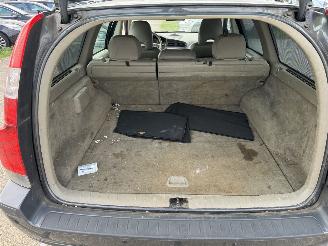 Volvo V-70 2.5 D5 picture 12