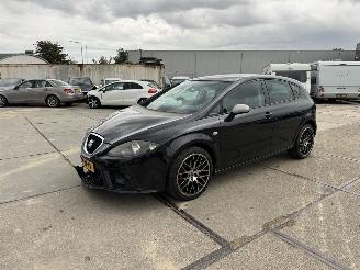 krockskadad bil auto Seat Leon 1.4 TSI FR 2008/3