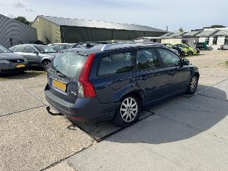 Volvo V-50 1.6 D2 Kinetic picture 3