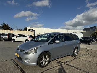 Avarii autoturisme Mitsubishi Grandis 2.4 -16v Intense 7 persoons 2006/10