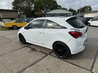 Opel Corsa 1.0 Turbo Black Roof Edition picture 4