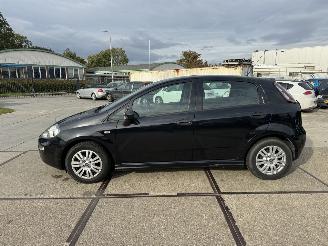 Fiat Punto Evo 1.3 M-jet Street picture 17