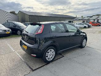 Fiat Punto Evo 1.3 M-jet Street picture 3