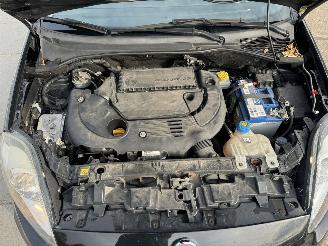 Fiat Punto Evo 1.3 M-jet Street picture 10