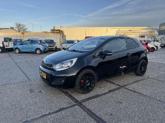 Schadeauto Kia Rio 1.2 CVVT PLUS PACK 2012/8