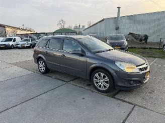 Opel Astra Wagon 1.6 Cosmo picture 2
