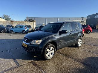 Damaged car Suzuki Grand-vitara 2.4 Exclusive 4X4 2010/3