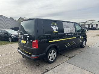 Volkswagen Transporter 2.0 TDI L2H1 DC Highline picture 3