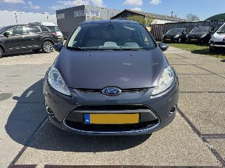Ford Fiesta 1.6 TDCI Titanium picture 11