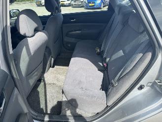 Toyota Prius 1.5 VVT-I picture 9