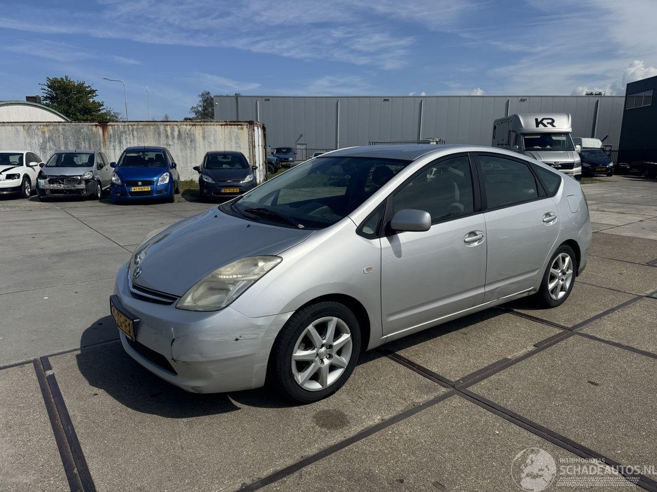 Toyota Prius 1.5 VVT-I