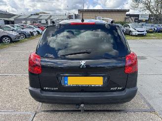 Peugeot 207 1.4 VTI XS SW picture 11