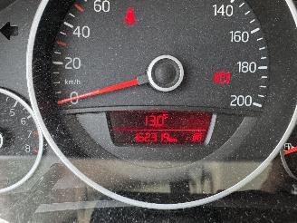 Volkswagen Up! 1.0 Take Up picture 7